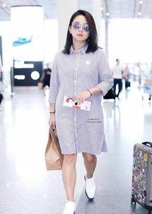 何洁瘦了以后的照片,惊艳蜕变展现自信魅力